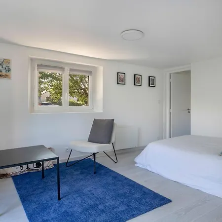 Casa vacanze Maison & Jacuzzi Pour 10 A *