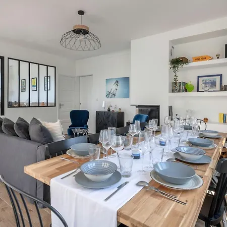 Maison & Jacuzzi Pour 10 A * Préfailles